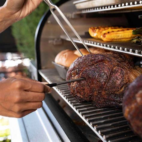 It also boasts an extended wireless range of up to 165ft to let you keep a close eye. . Traeger meater